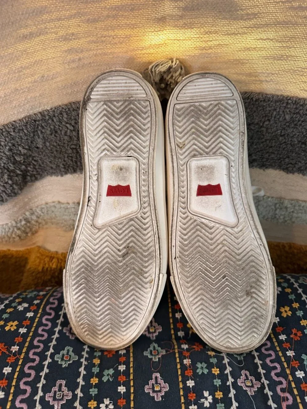 Levi's® Naya Canvas Print Women's Sneakers - Ws 8.5/40 - Picture 8 of 11
